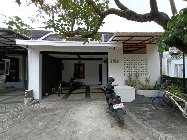 Rumah Full Perabotan di Perum Exclusive Springhill Garden Sawojajar Malang-1