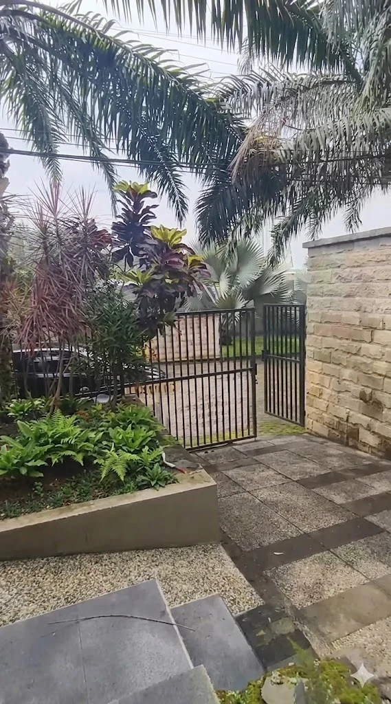Rumah Exclusive Siap Huni di de Casablanca Residence Kota Malang-3