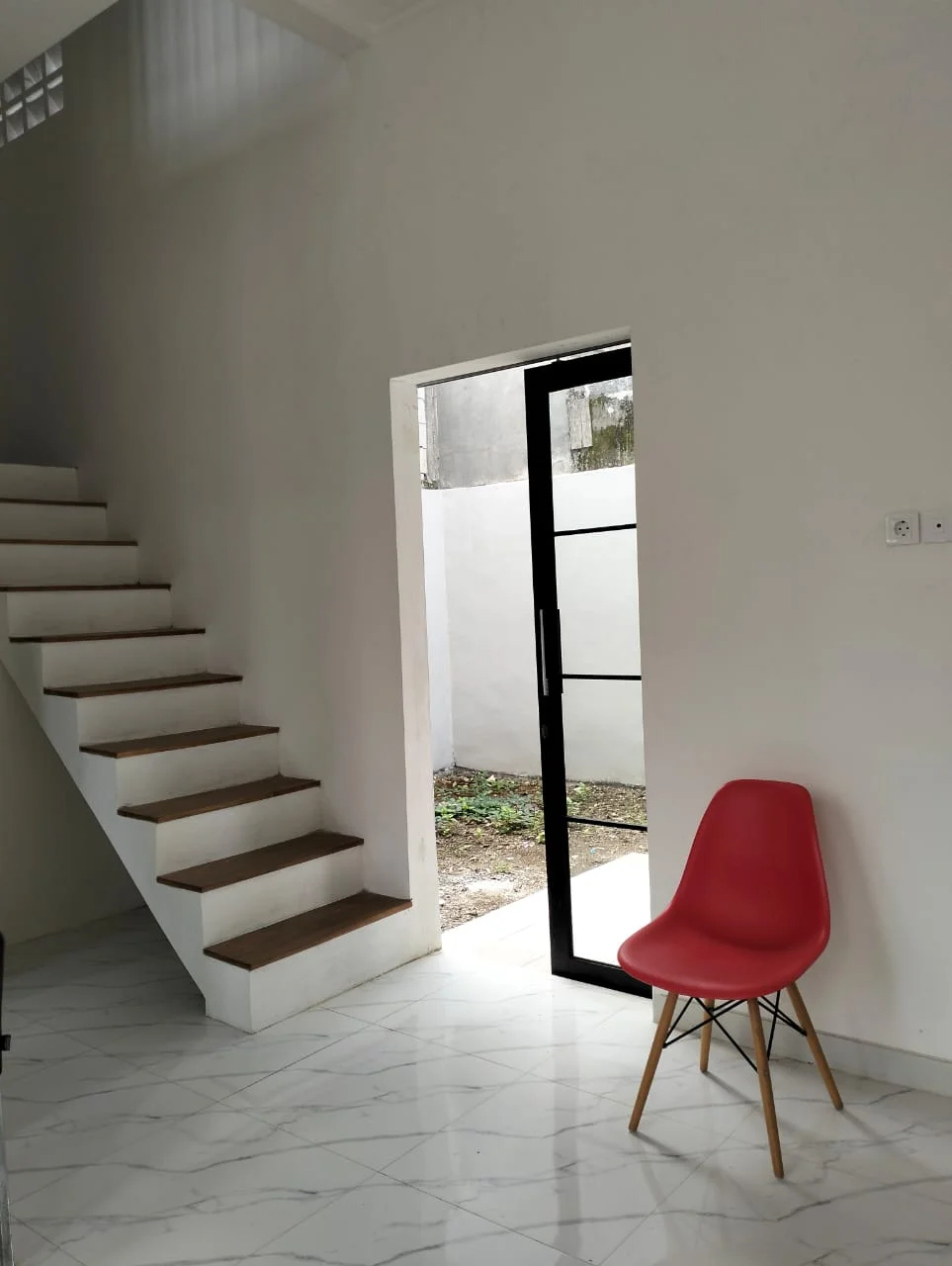 Rumah Minimalis 3KT di Sulfat Pandanwangi Kota Malang-2