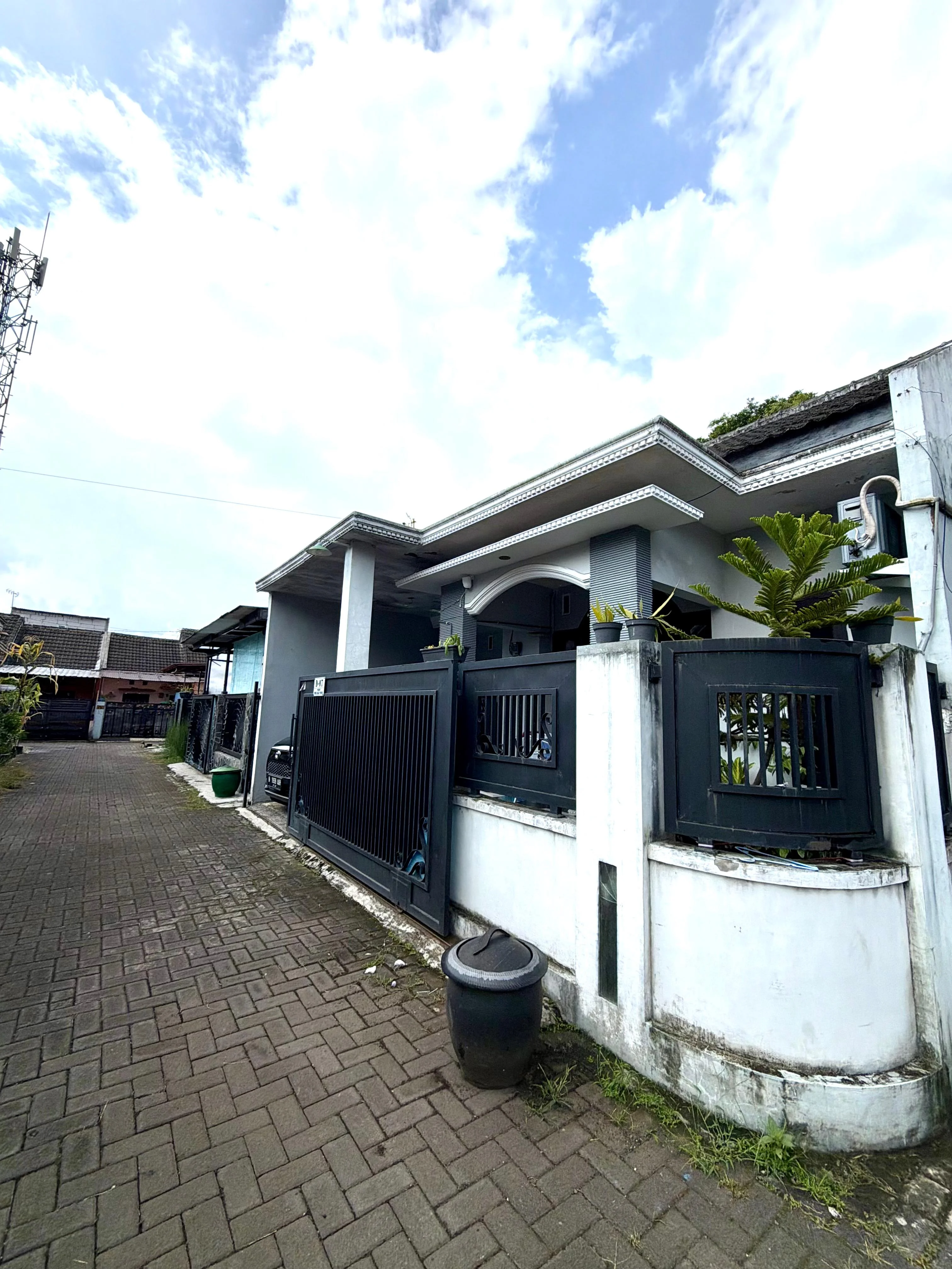 Rumah 3KT Cluster Jl Selat Bali Dekat Exit Tol Sawojajar Kota Malang-1