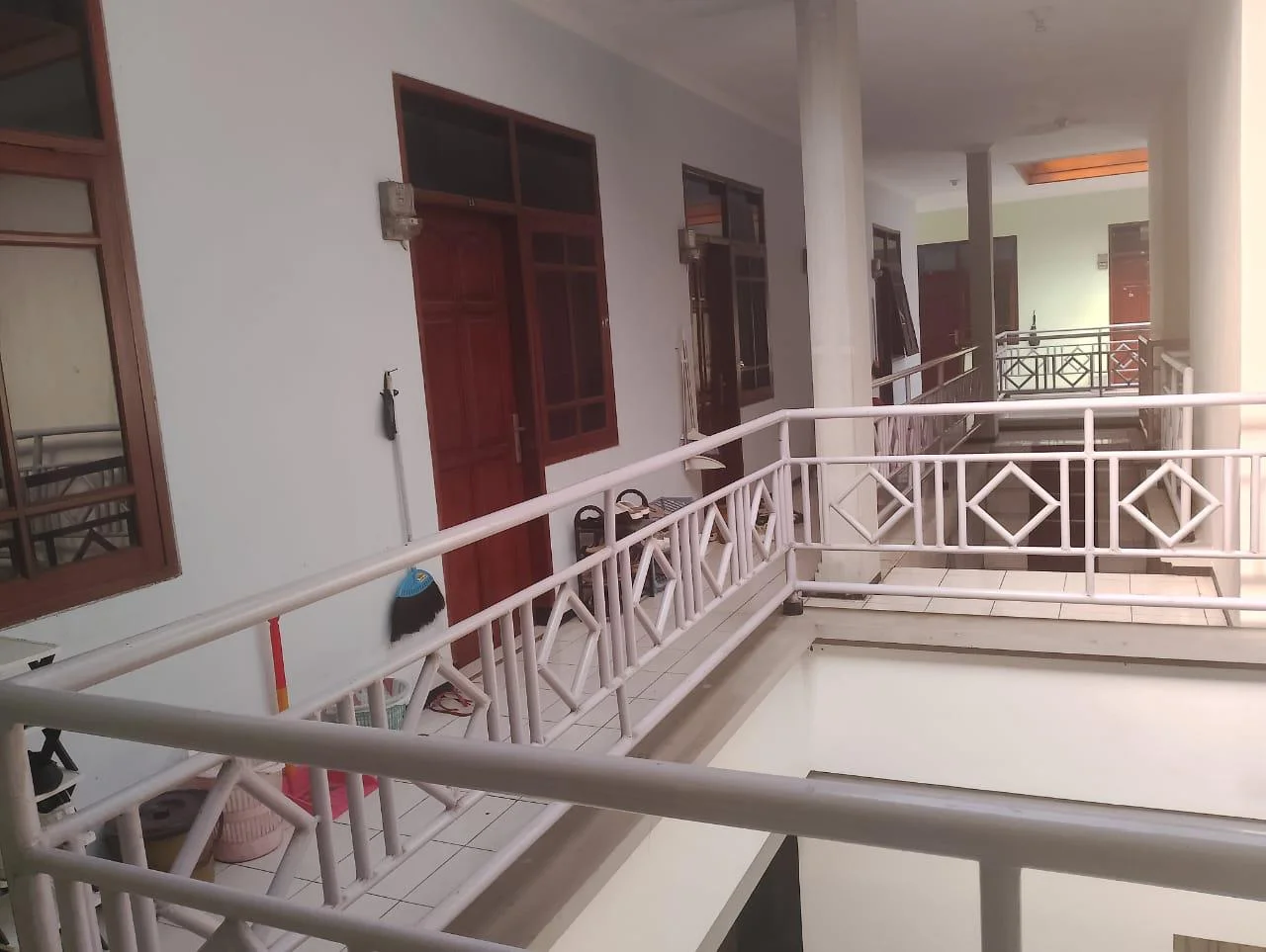 Rukost Putri 37 Kamar Tidur Samping Kampus Unmer Malang-5