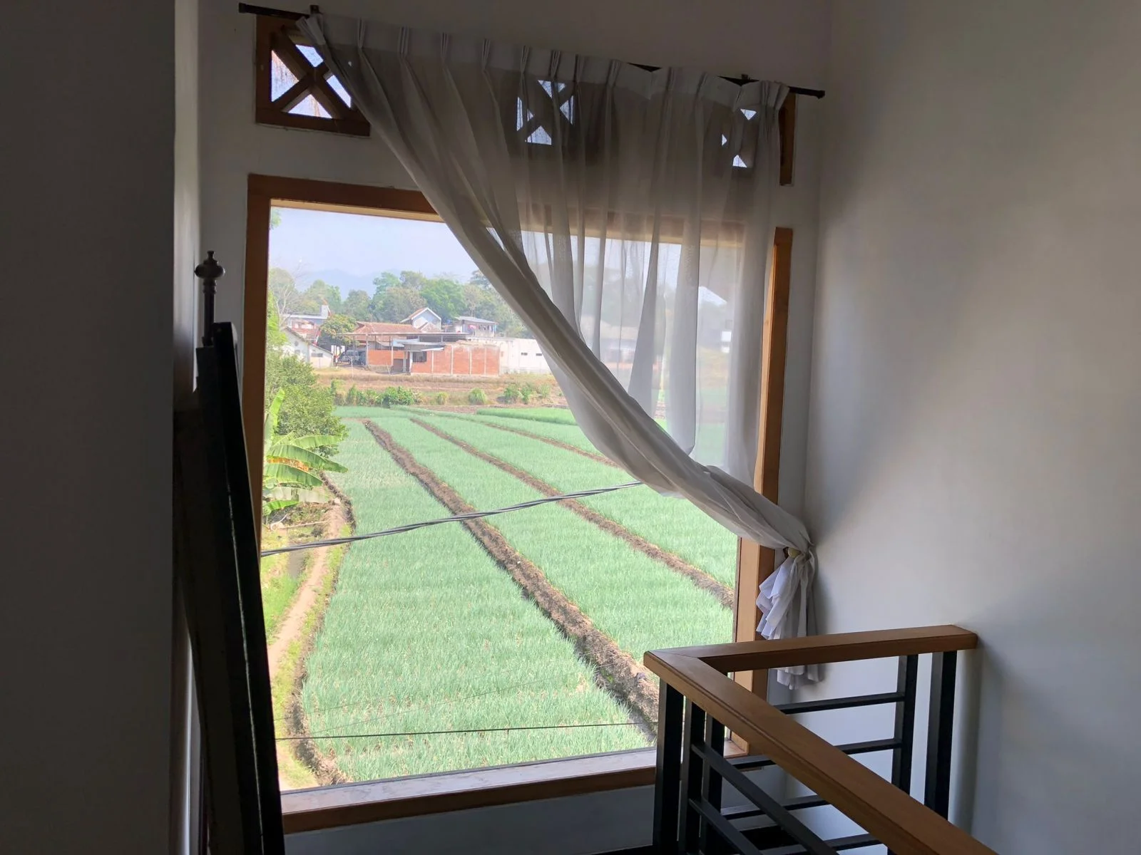 Villa Cantik 273m2 Lokasi Temas Dekat Plaza Batu, BNS Kota Wisata Batu-2