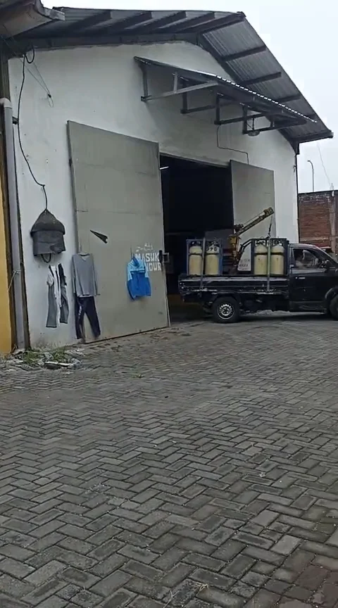 Gudang Dijual Lokasi Strategis Samping Exit Tol Pakis di Kawasan Pergudangan Malang-5