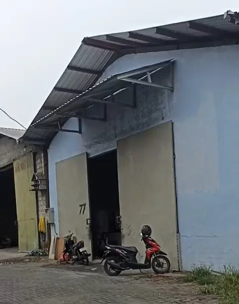 Gudang Dijual Lokasi Strategis Samping Exit Tol Pakis di Kawasan Pergudangan Malang-1