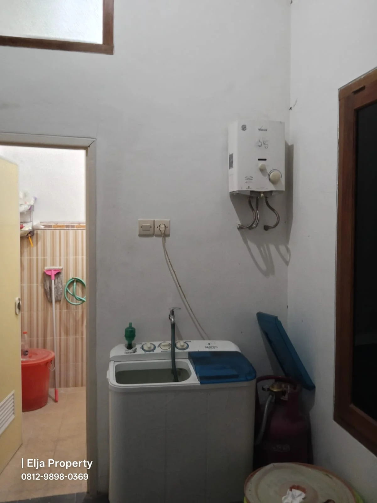 Dijual Rumah Bonus Perabotan Dalam Perumahan Poros Malang Batu Dekat Wisata Jatim Park 3-2