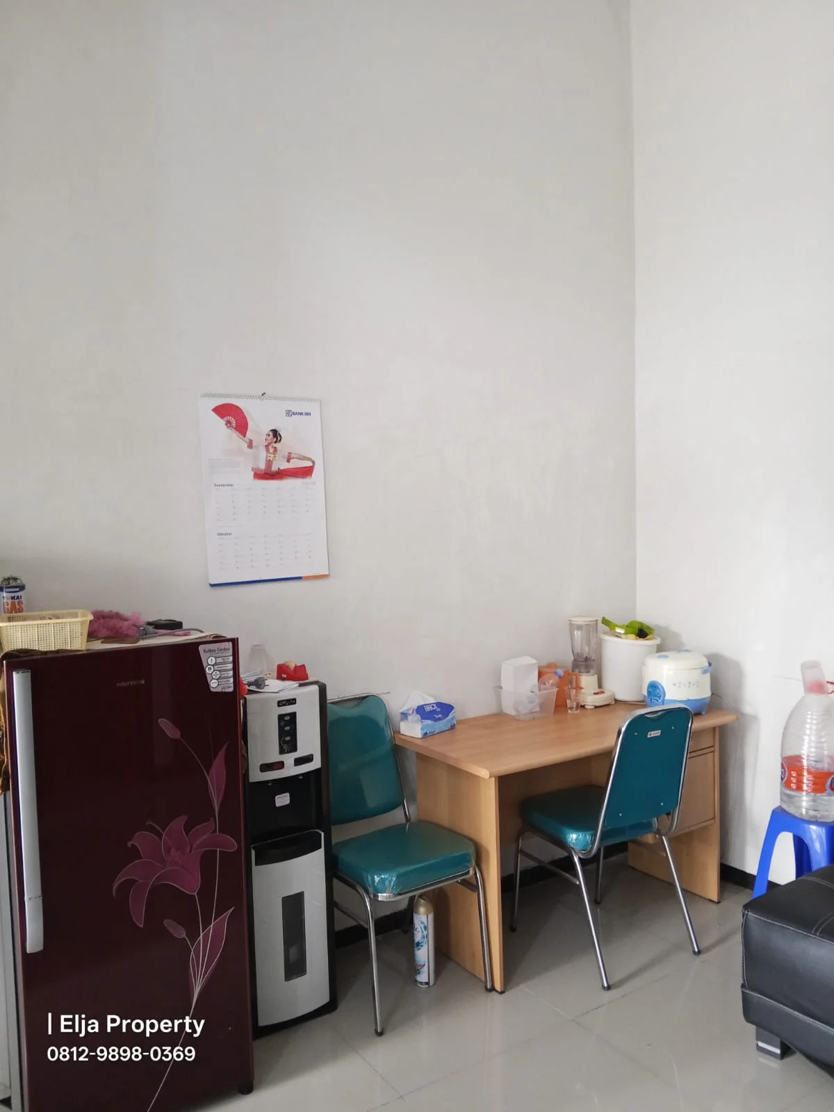 Dijual Rumah Bonus Perabotan Dalam Perumahan Poros Malang Batu Dekat Wisata Jatim Park 3-3