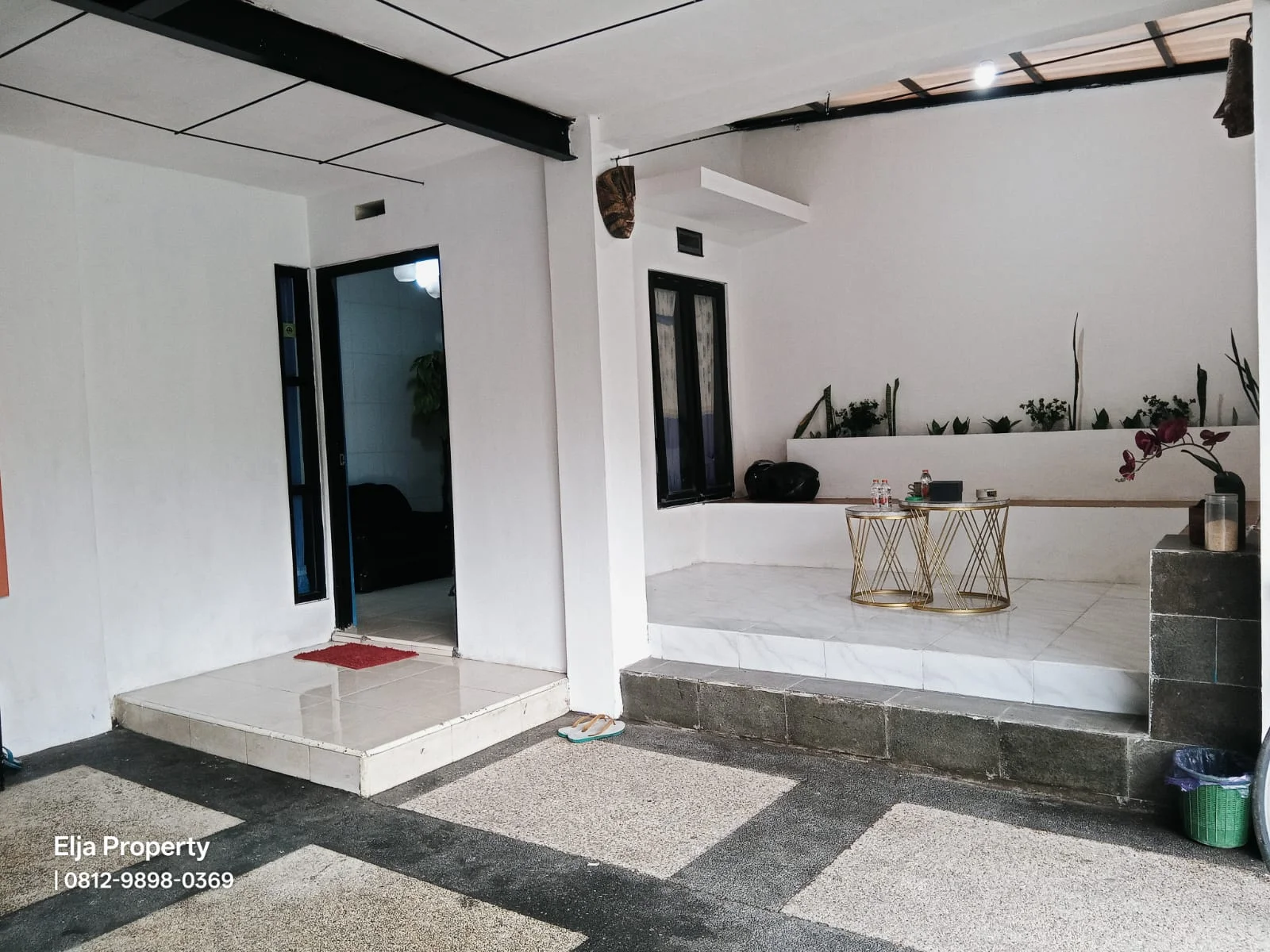 Rumah Dijual Full Furnished di Perum Exclusive Spring Hills Garden Sawojajar Malang-4