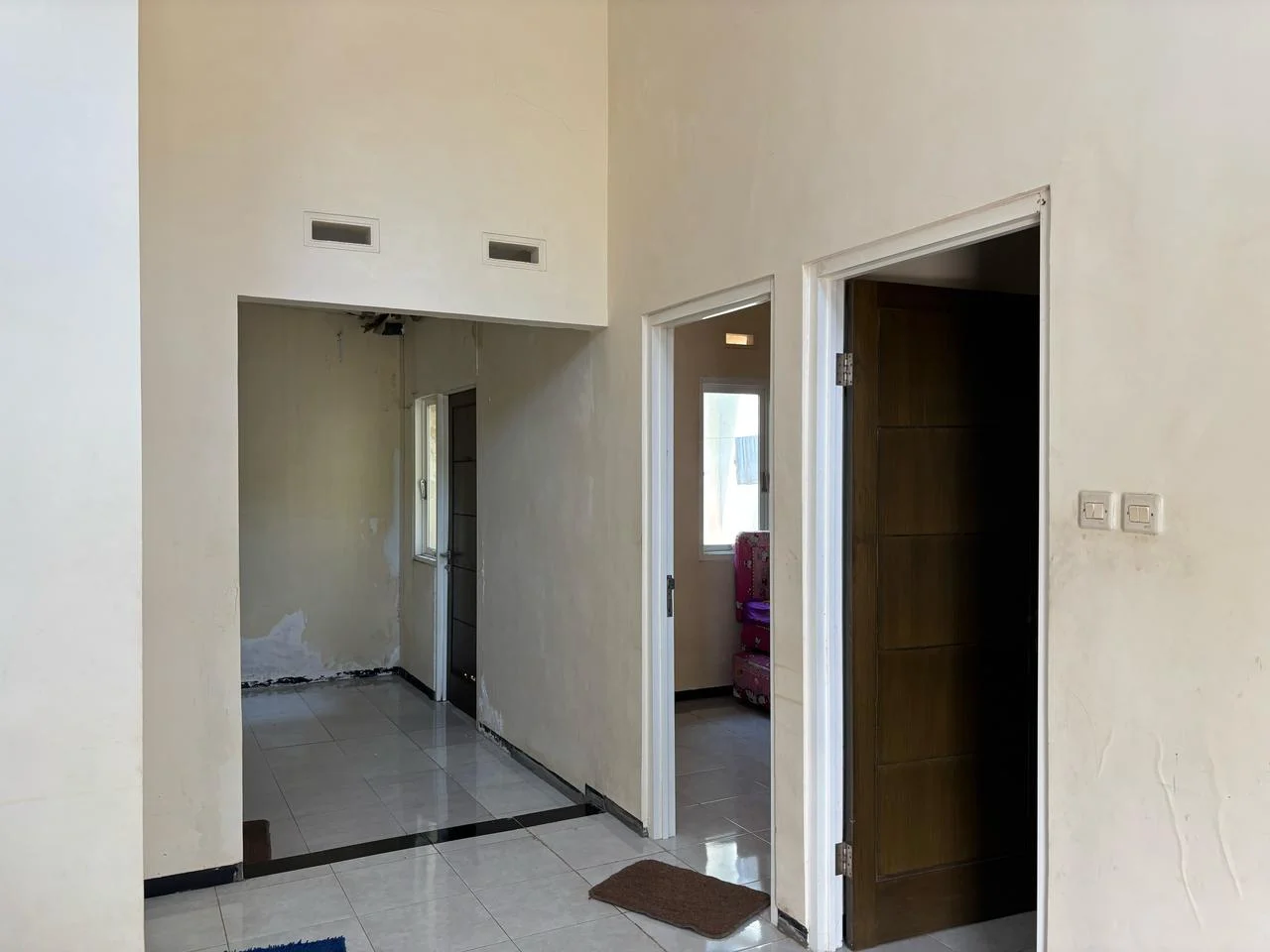 Dijual Rumah Minimalis di Villa Bukit Sengkaling Oma Campus Dau Malang-2